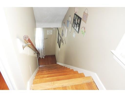 73 Upton St, Springfield, MA 01104 photo 12