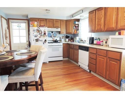 73 Upton St, Springfield, MA 01104 photo 4