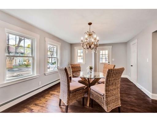 28 Oak St, Reading, MA 01867 photo 6