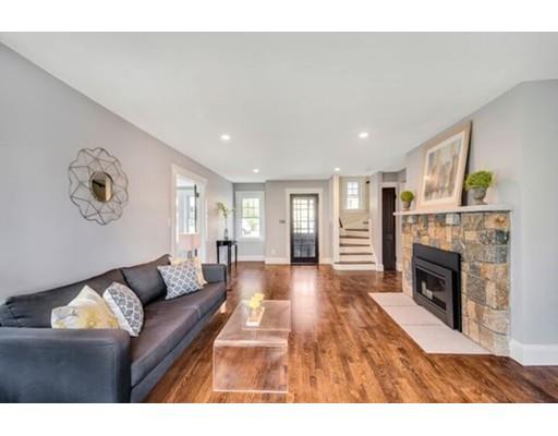 28 Oak St, Reading, MA 01867 photo 9
