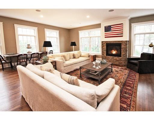 20 Plummer Ave, Newburyport, MA 01950 photo 2