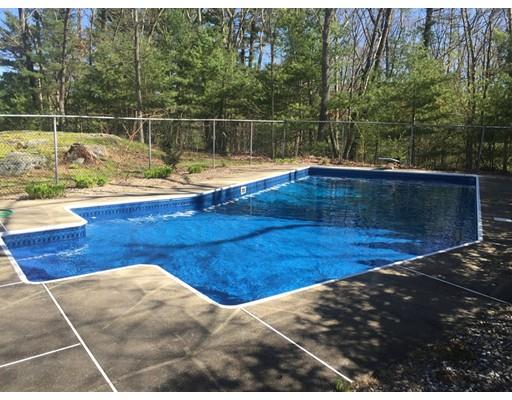 75 Colburn Rd, Reading, MA 01867 photo 14