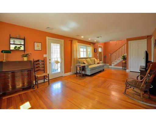 254 Riverside Dr, Dedham, MA 02026 photo 8
