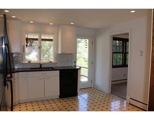 22 Pasture, Reading, MA 01867 photo 5