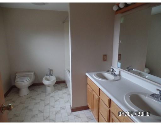 72 Corbin Rd, Dudley, MA 01571 photo 17
