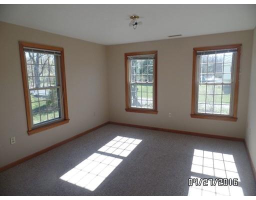 72 Corbin Rd, Dudley, MA 01571 photo 10