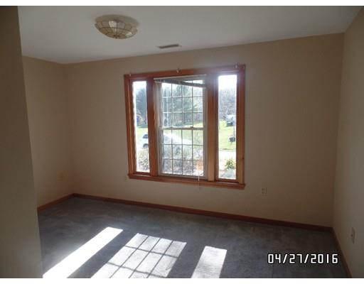 72 Corbin Rd, Dudley, MA 01571 photo 11