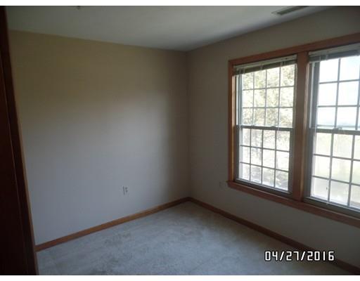 72 Corbin Rd, Dudley, MA 01571 photo 14