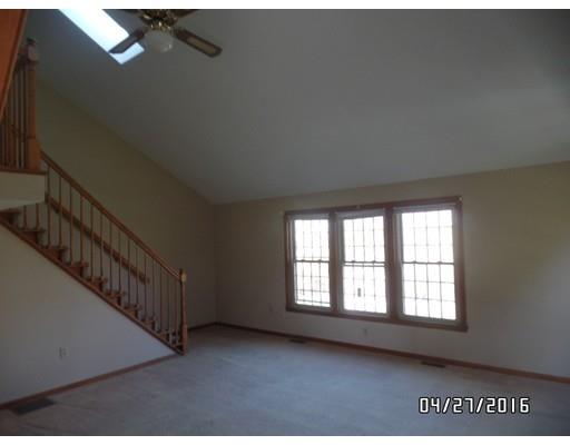 72 Corbin Rd, Dudley, MA 01571 photo 8
