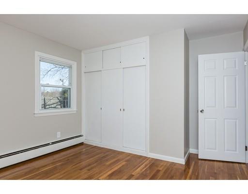 153 Jacob St, Chicopee, MA 01020 photo 12