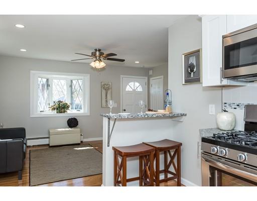 153 Jacob St, Chicopee, MA 01020 photo 5