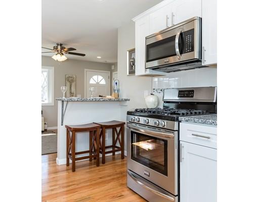 153 Jacob St, Chicopee, MA 01020 photo 4