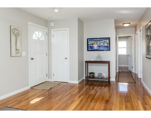 153 Jacob St, Chicopee, MA 01020 photo 8