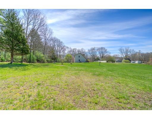 1 Mowry St, Mendon, MA 01756 photo 8