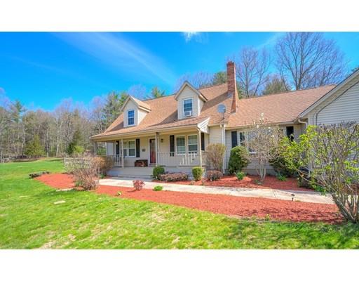 1 Mowry St, Mendon, MA 01756 photo 2