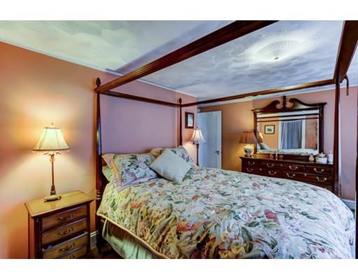 544 Great Plain Ave, Needham, MA 02492 photo 16