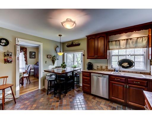 544 Great Plain Ave, Needham, MA 02492 photo 5