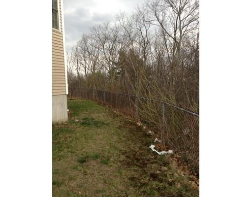 124 Ledgecrest Dr, Worcester, MA 01603 photo 3