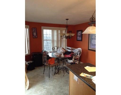 124 Ledgecrest Dr, Worcester, MA 01603 photo 5