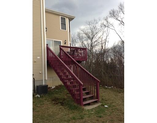 124 Ledgecrest Dr, Worcester, MA 01603 photo 2