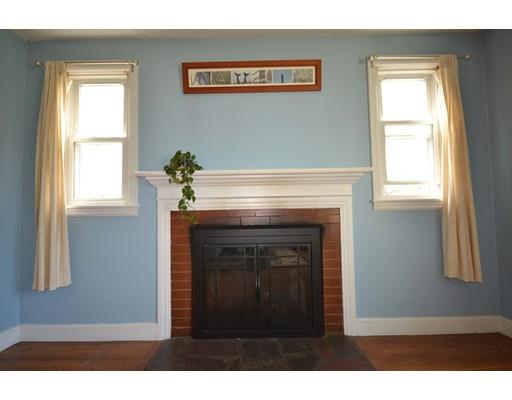 103 Pilgrim Rd, Springfield, MA 01118 photo 7