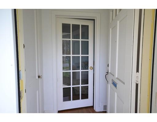 103 Pilgrim Rd, Springfield, MA 01118 photo 9
