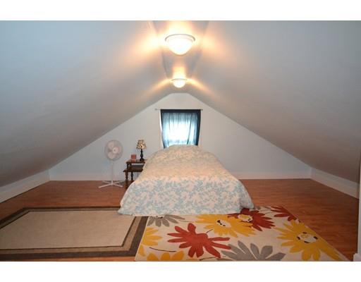 103 Pilgrim Rd, Springfield, MA 01118 photo 19