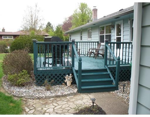 31 Fedak Dr, Chicopee, MA 01013 photo 20