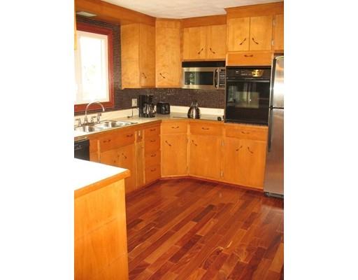 31 Fedak Dr, Chicopee, MA 01013 photo 5