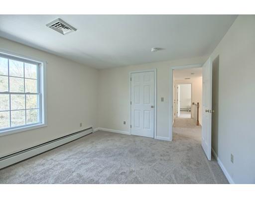 90 Turtle Hill Rd, Dracut, MA 01826 photo 18