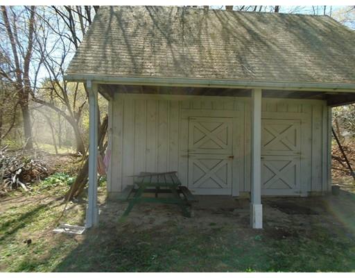 61 Maple St, Middleton, MA 01949 photo 5
