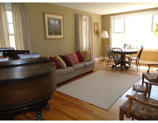 61 Maple St, Middleton, MA 01949 photo 11