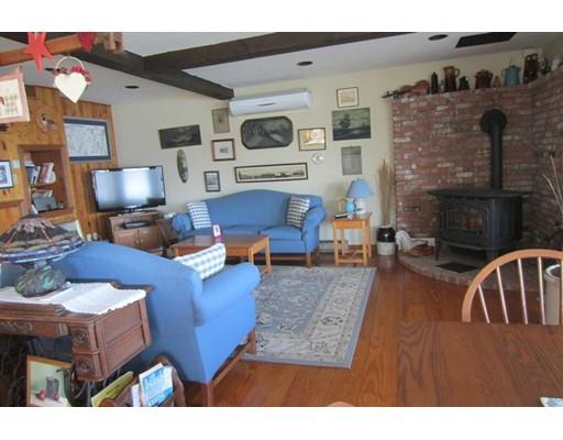 14 Bates Xing, Webster, MA 01570 photo 16