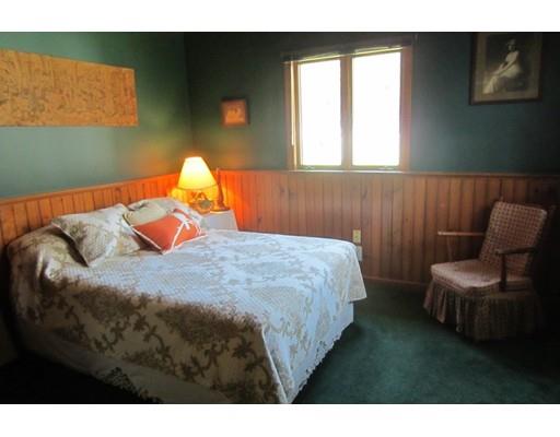 14 Bates Xing, Webster, MA 01570 photo 20