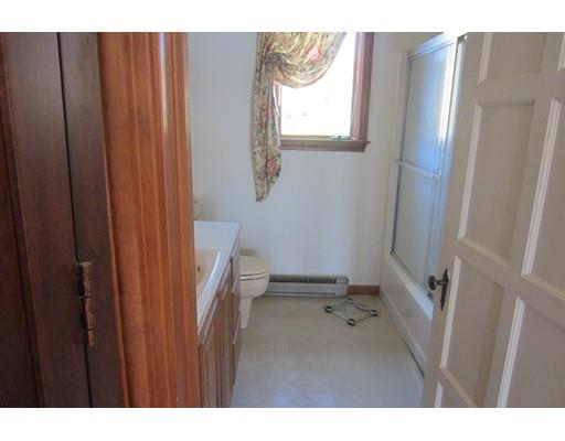 14 Bates Xing, Webster, MA 01570 photo 27