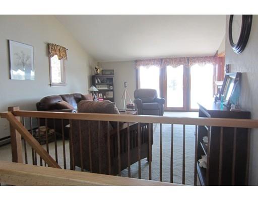 14 Bates Xing, Webster, MA 01570 photo 23