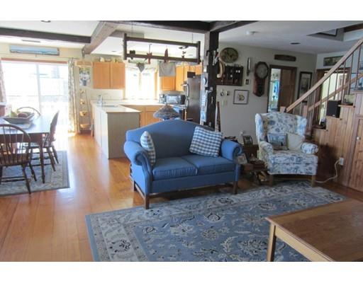 14 Bates Xing, Webster, MA 01570 photo 17