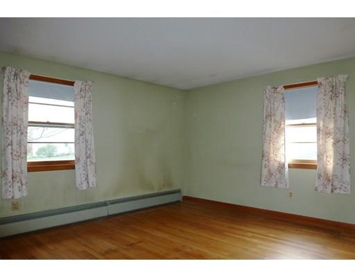 41 Coolidge Rd, Chicopee, MA 01013 photo 10