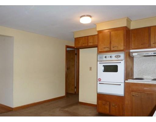 41 Coolidge Rd, Chicopee, MA 01013 photo 9