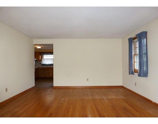 41 Coolidge Rd, Chicopee, MA 01013 photo 5