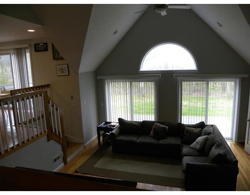 12 Garvey Rd, Framingham, MA 01701 photo 6