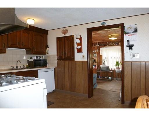 80 Webber St, Springfield, MA 01108 photo 5