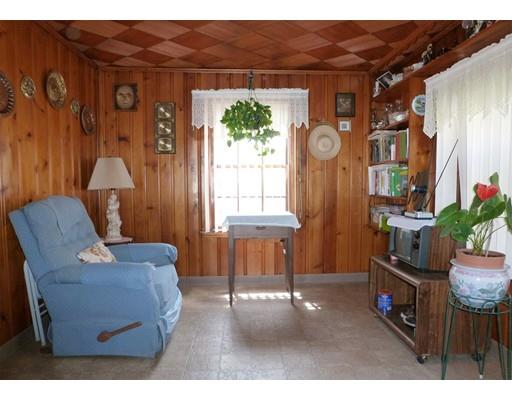 80 Webber St, Springfield, MA 01108 photo 14