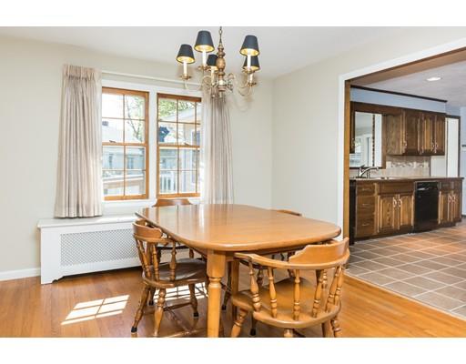 279 Springfield St, Springfield, MA 01107 photo 5