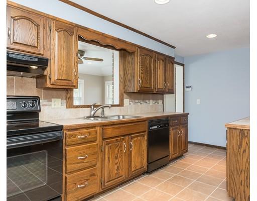 279 Springfield St, Springfield, MA 01107 photo 6