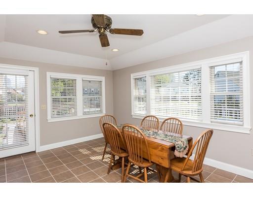 279 Springfield St, Springfield, MA 01107 photo 8
