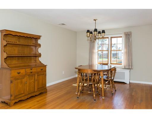 279 Springfield St, Springfield, MA 01107 photo 16