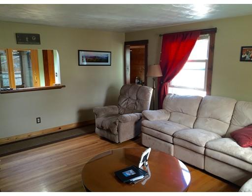 48 Redden St, Springfield, MA 01119 photo 16