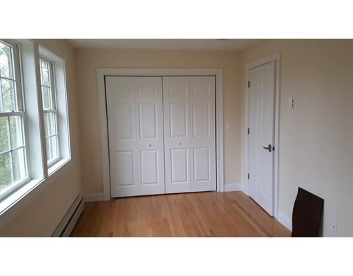 17 Chipman St, Clinton, MA 01510 photo 9
