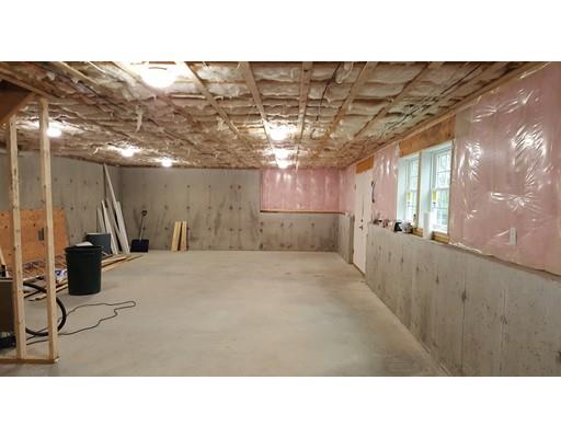 17 Chipman St, Clinton, MA 01510 photo 13